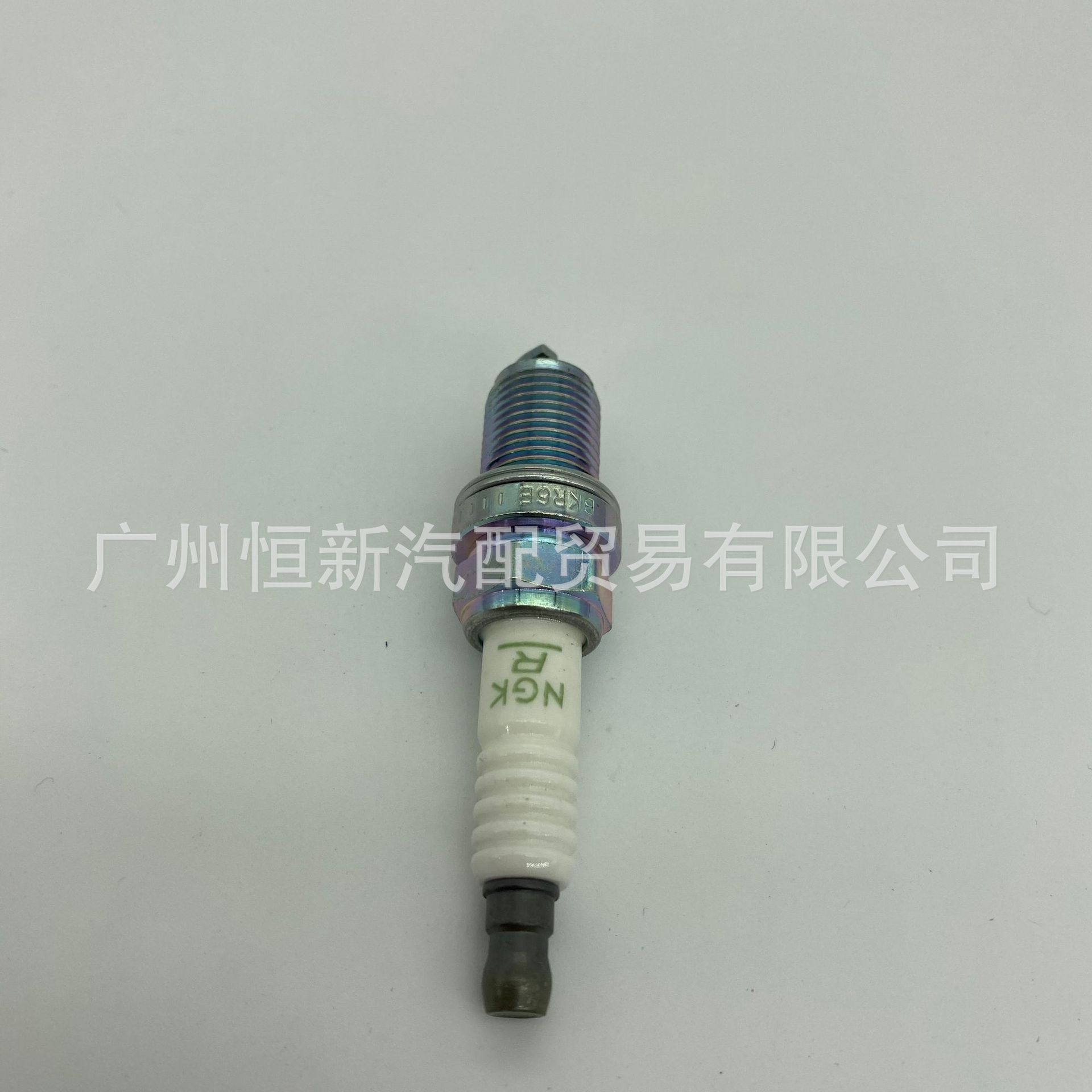 跨境电商批发汽车普通镍合金火花塞ngk2756 bkr6e-11小头电阻火咀