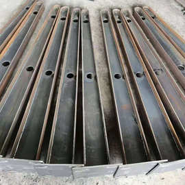 玻璃雨棚牛腿支架车棚遮阳棚悬挑梁t型h型d型玻璃幕墙爪雨棚钢梁