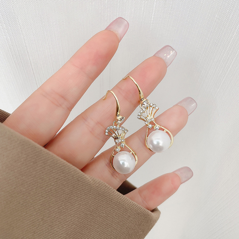 Pearl Classic Style Earrings Niche Design Earrings 2022 New Trendy Heart-Shaped Earrings High-Grade Light Luxury Ear Ring