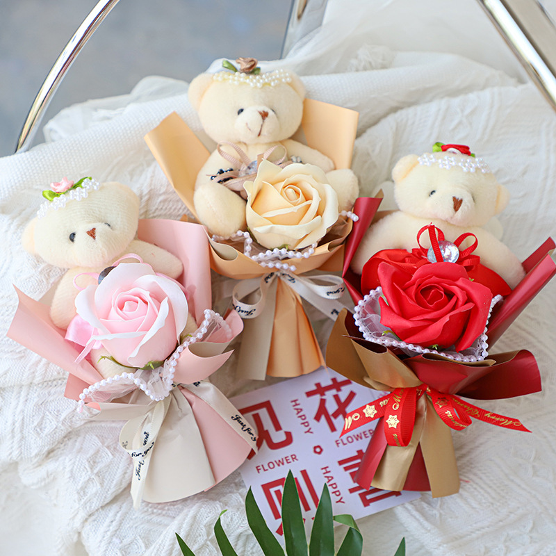 迷你小熊玫瑰小花束mini娃娃花公仔花卡通结婚礼盒装饰女生伴手礼