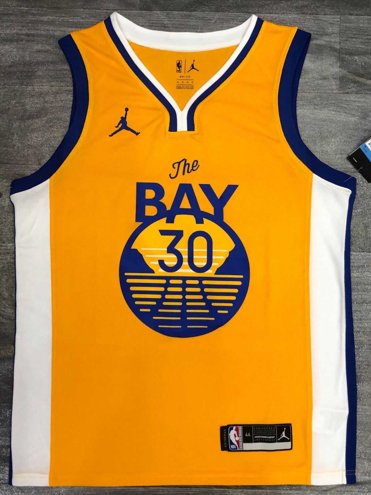 21赛季勇士队飞人主题限定 30号库里6号尼克杨11号 汤普森nba球衣