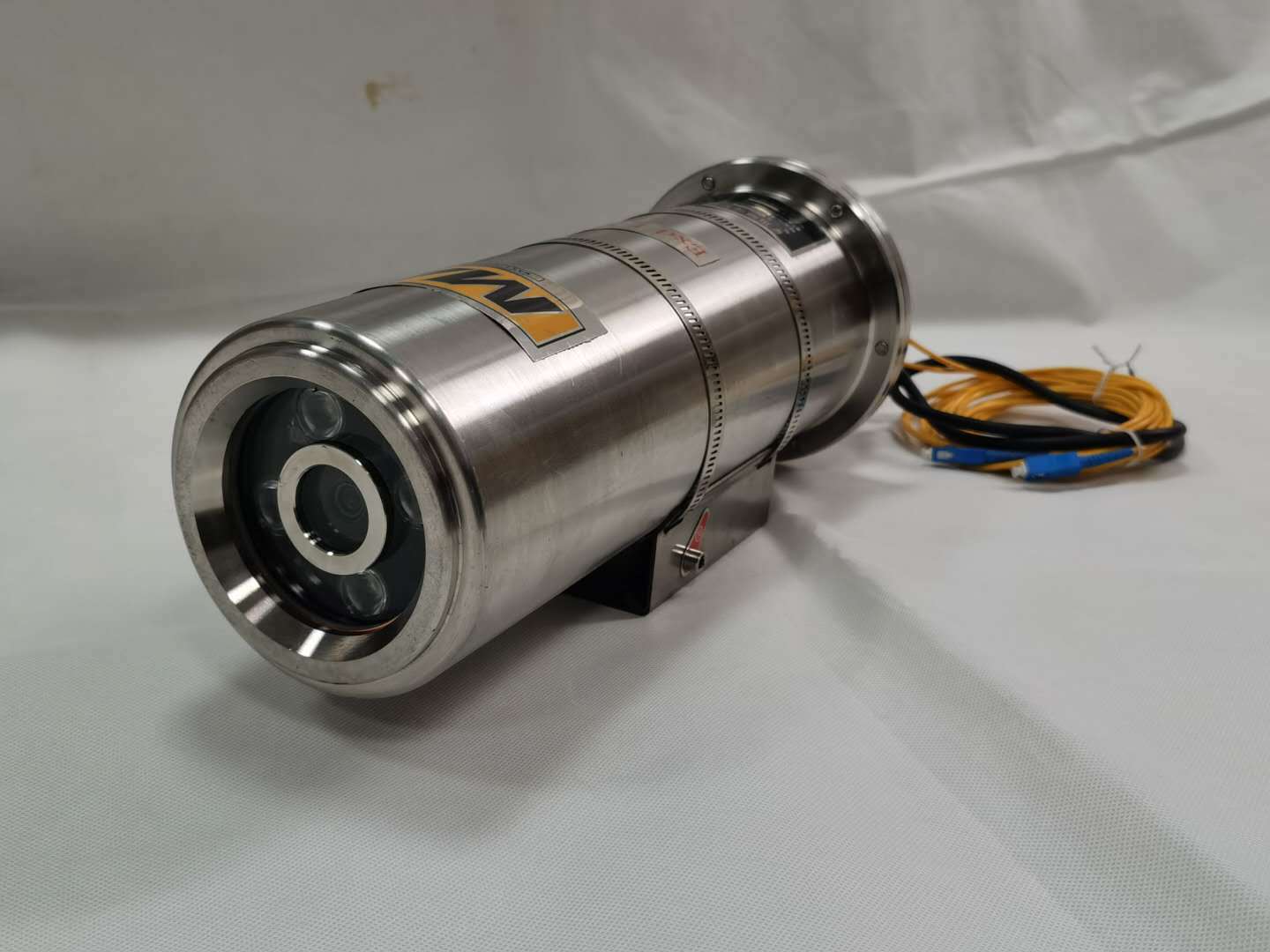 井下光纤型防爆监控摄像头kba127200万矿用全彩夜视监控摄像头