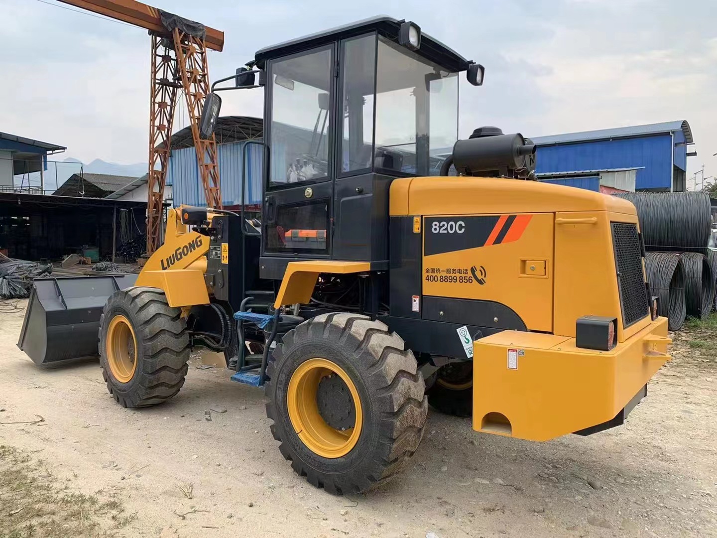 柳工原厂小装载机820c广西liugong工程板铲车 现货销售