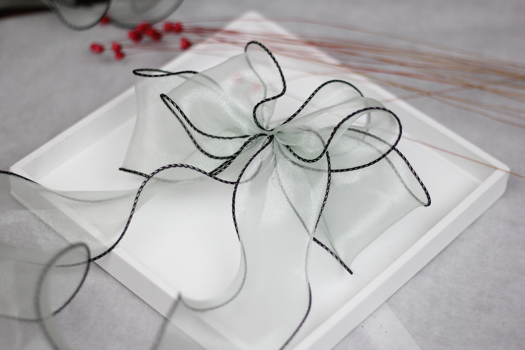 现货5cm鱼尾纱丝带花束鲜花蝴蝶结纱带鞋花荷叶丝带欧根纱飘带