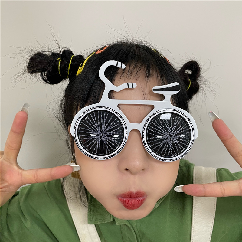 派对墨镜拍照搞怪装饰可爱太阳镜网红自拍搞笑沙雕情侣婚礼道具女