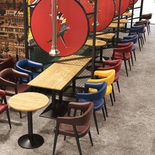 休闲餐厅小吃店桌椅汉堡餐馆饭店铁艺工业风酒吧咖啡厅餐桌组合
