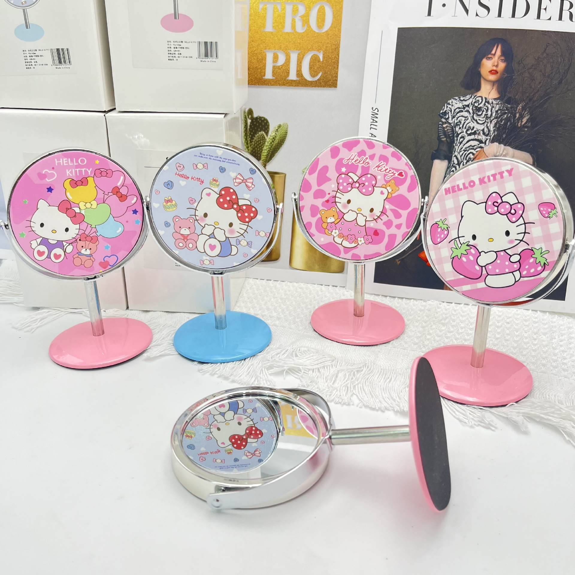 Sanrio Cat Hello Kitty Princess Mirror Desktop Rotating Small Table Mirror Makeup Mirror Girl Heart Makeup Mirror