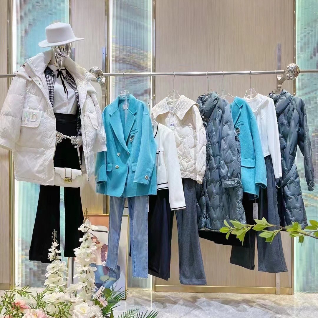 依薰&晏沙国际冬女装品牌专柜撤柜正品实体直播货源供应走份批发