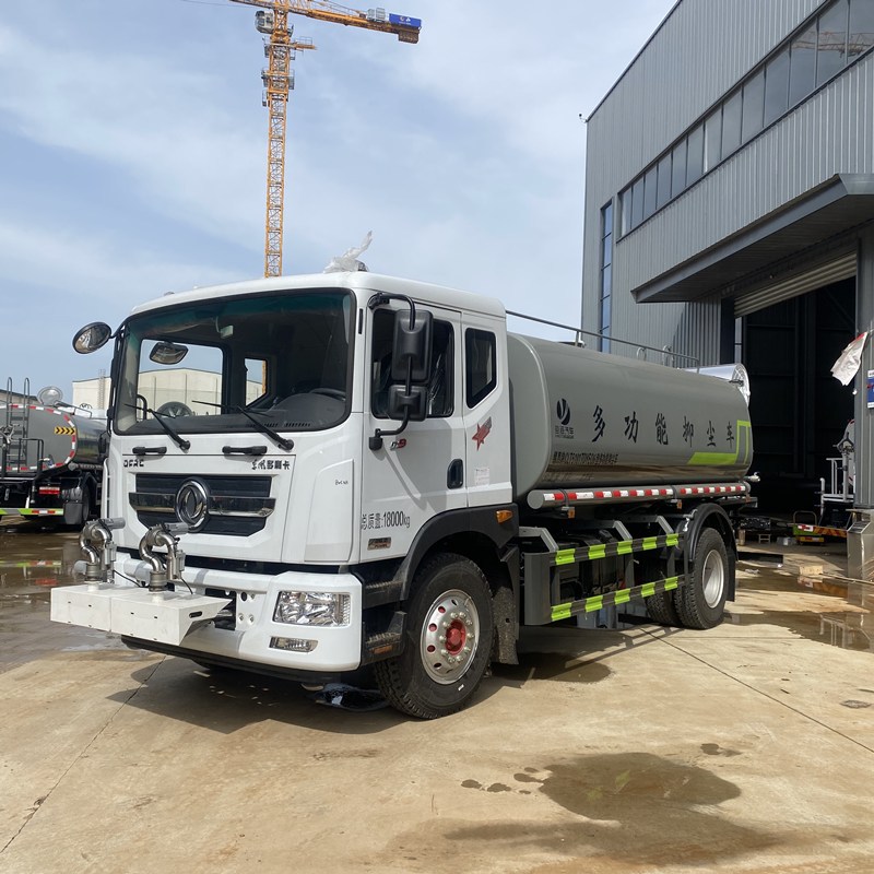 洒水车厂家d9多利卡12方14吨15方16吨大型工地降尘洒水雾炮车价格