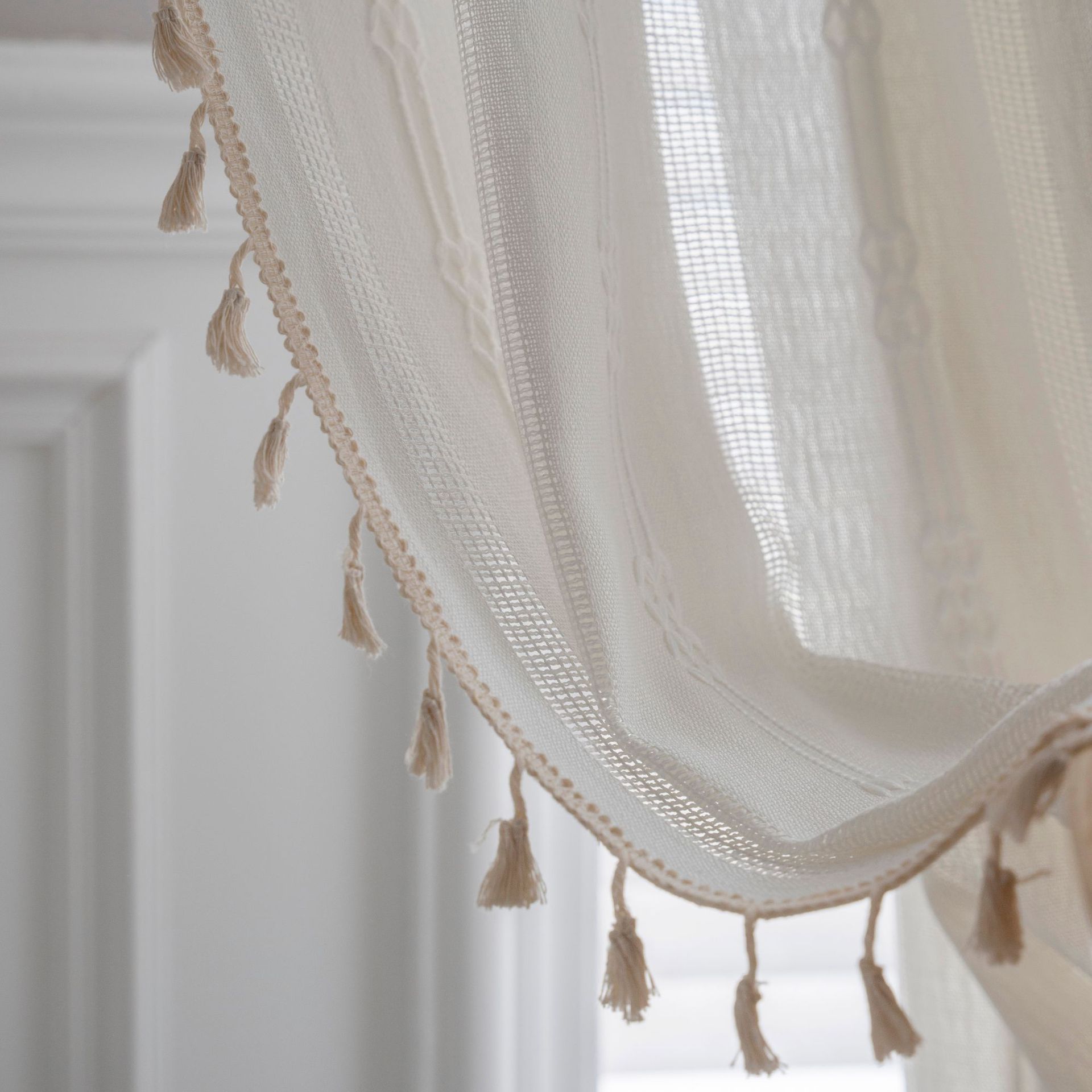 镂空遮光布窗帘