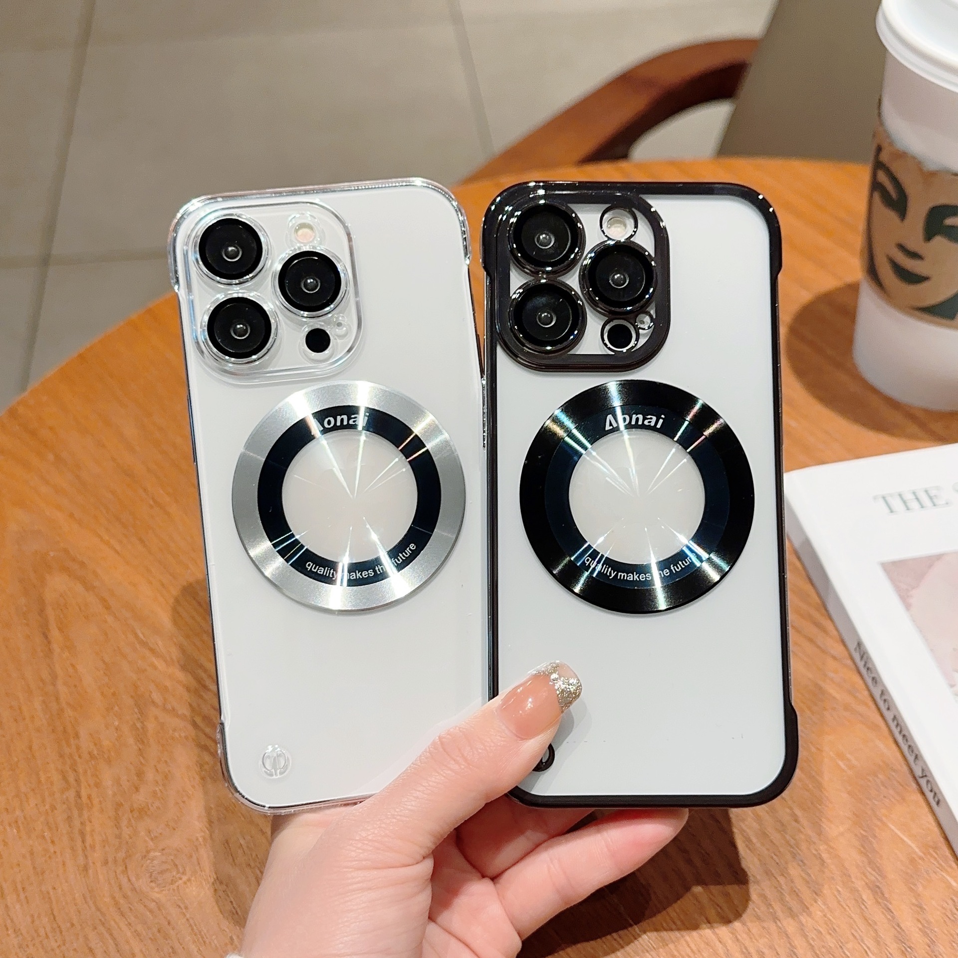 适用iphone 15promax手机壳苹果14电镀透明无边框磁吸13pro保护套