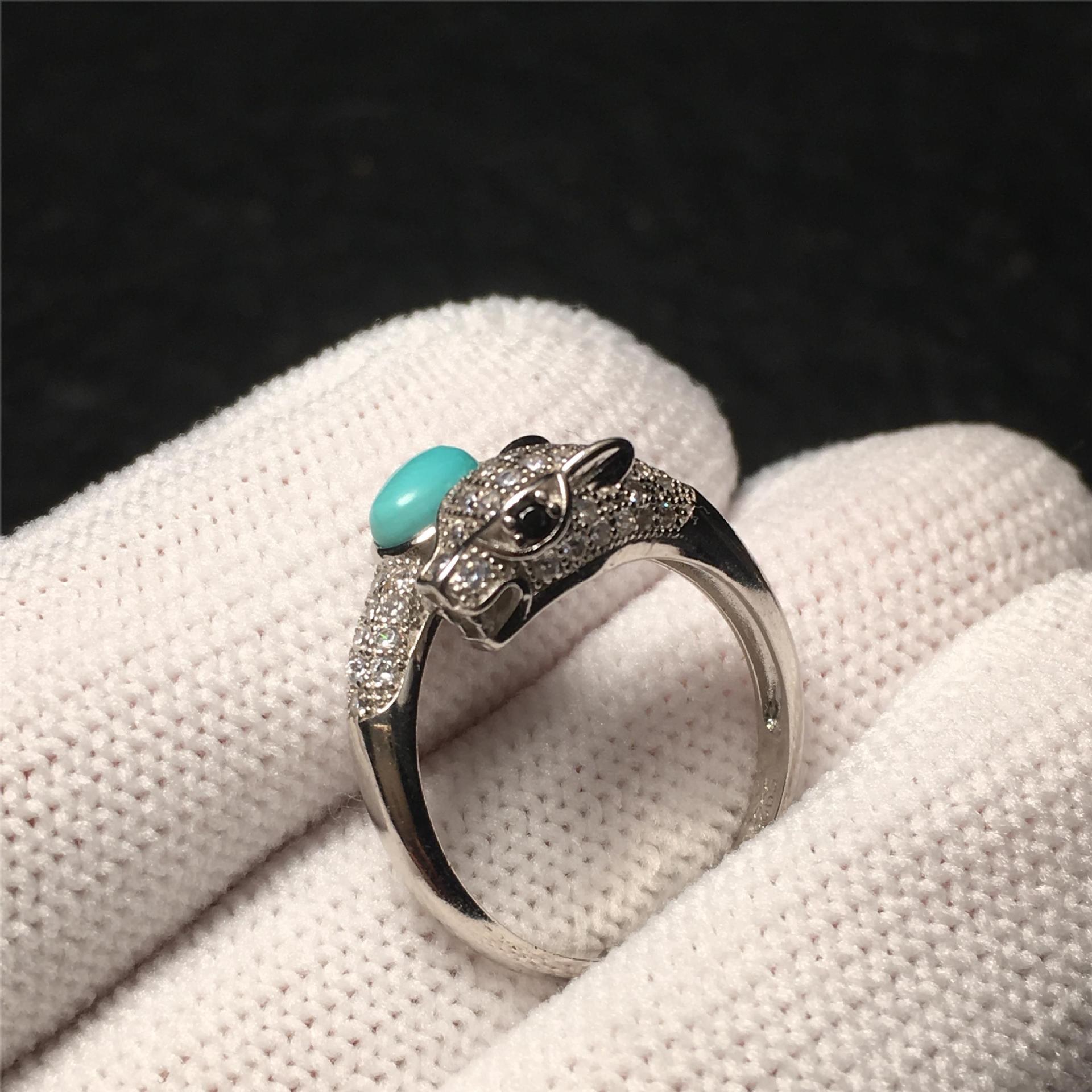 绿松石龙头戒指