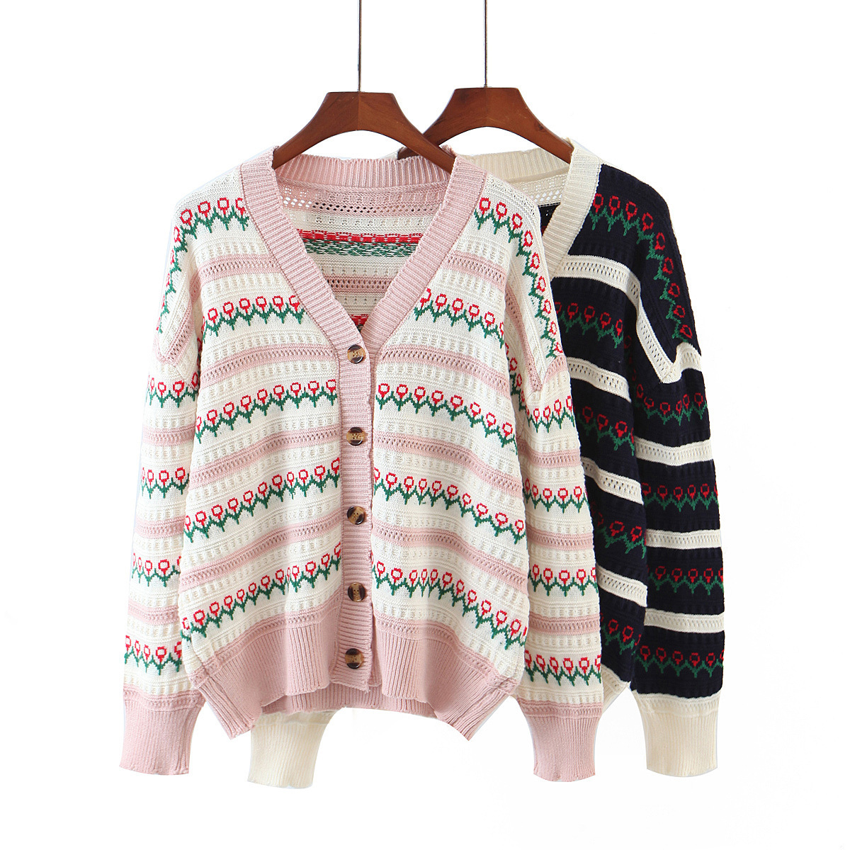 厚条纹开衫毛衣