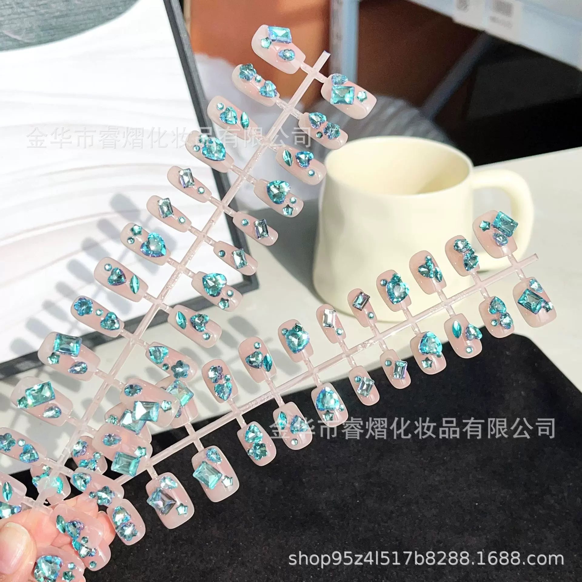 30片短款美甲穿戴甲翡翠石香槟钻美甲片裸条成品假指甲手工预制甲