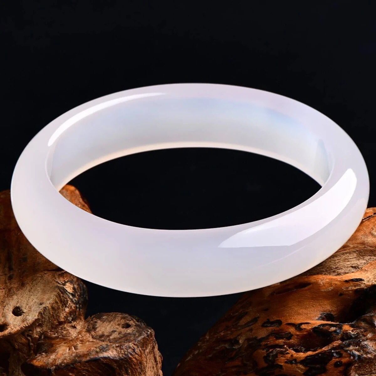 厂家批发 a货冰种白玉髓中宽加厚手镯 巴西冰透玛瑙玉石镯子饰品