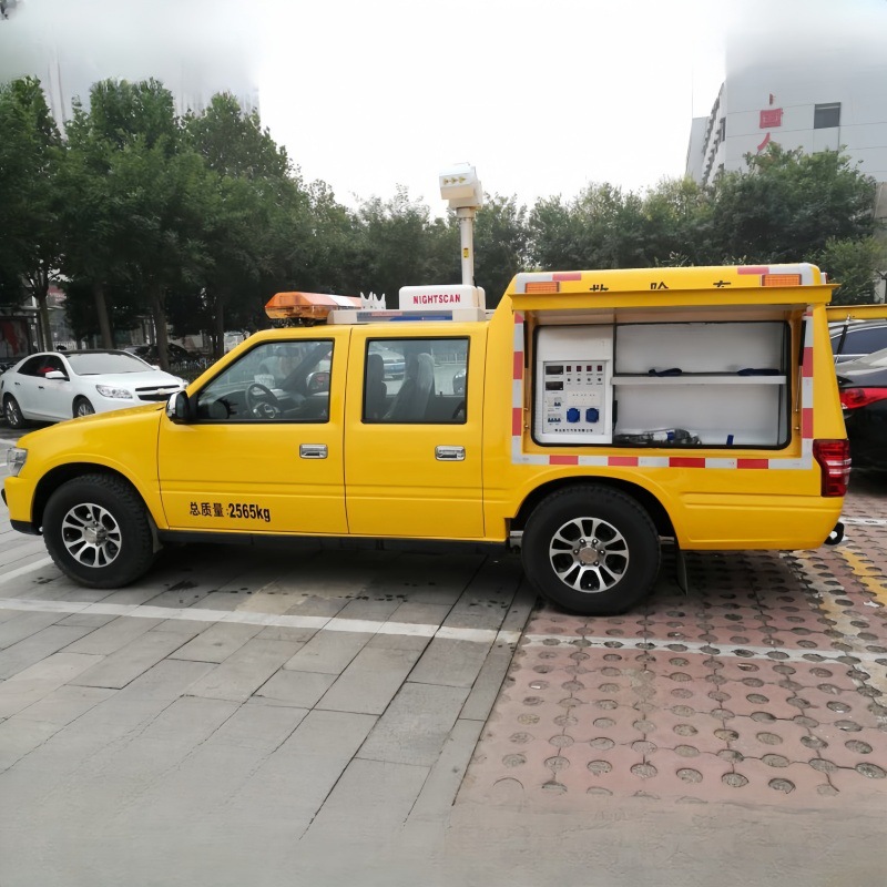 陕汽工程抢险 大通四驱皮卡 小区 巷道 地库排涝救援车 自动挡