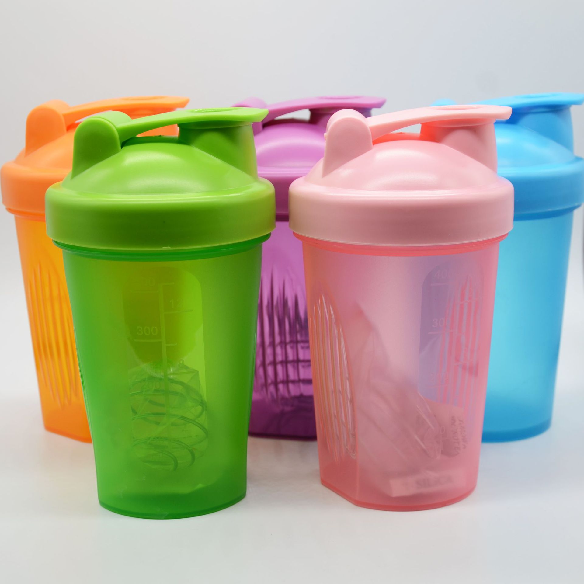 厂家400ml塑料摇摇杯 带刻度透明食品级蛋白粉塑料杯礼品杯