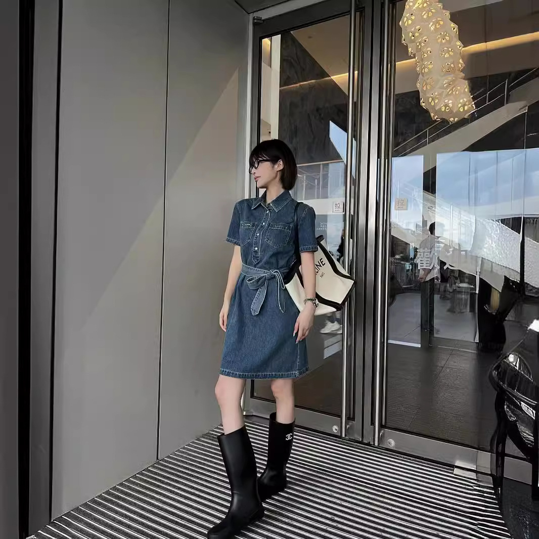 复古薄款牛仔连衣裙夏2024新款翻领短袖高腰显瘦a字短裙女装批发