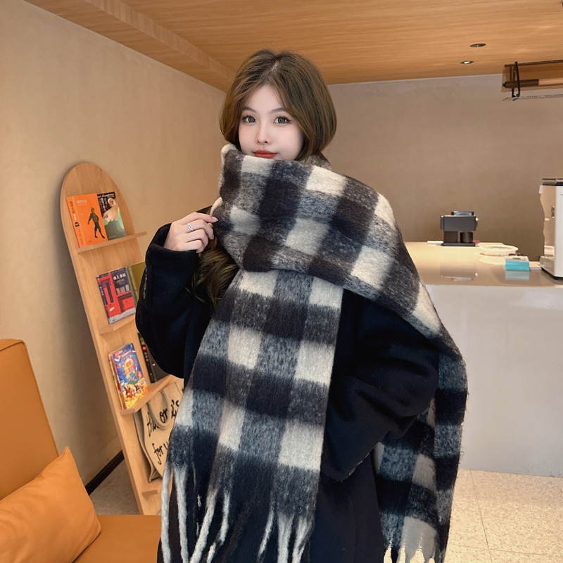 Autumn and Winter New Contrast Color Plaid Thick Scarf Internet Celebrity Same Style Mohair Plaid European and American AC Couple Scarf Wholesale