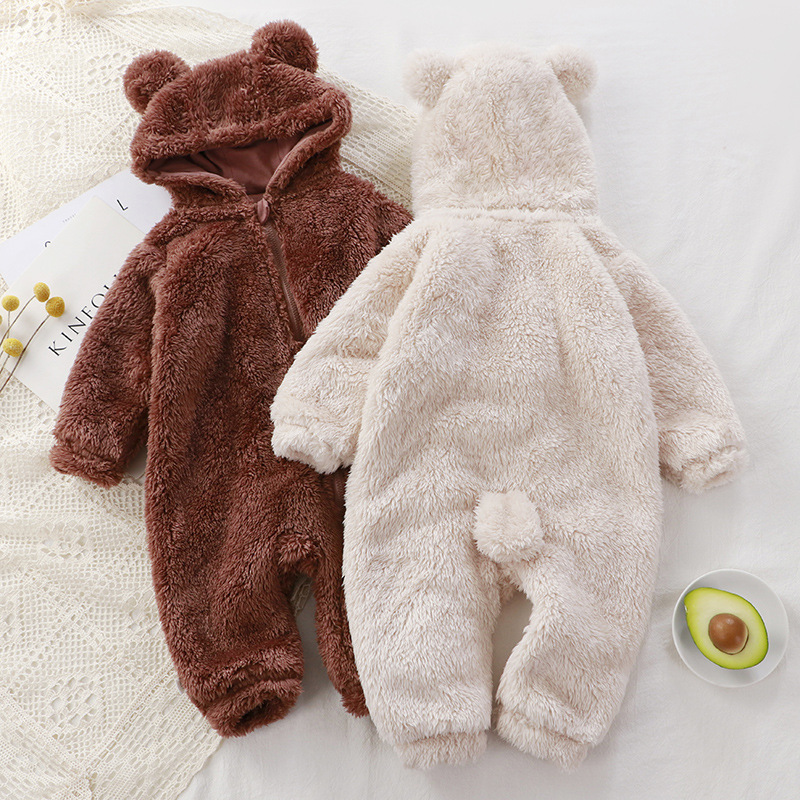婴儿连体服冬季新生儿保暖爬服宝宝毛绒外穿罩衣儿童睡衣小熊哈衣