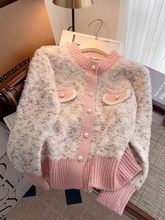 粉色小香风短款毛衣针织开衫外套女秋冬感超好看重工羊绒冬季