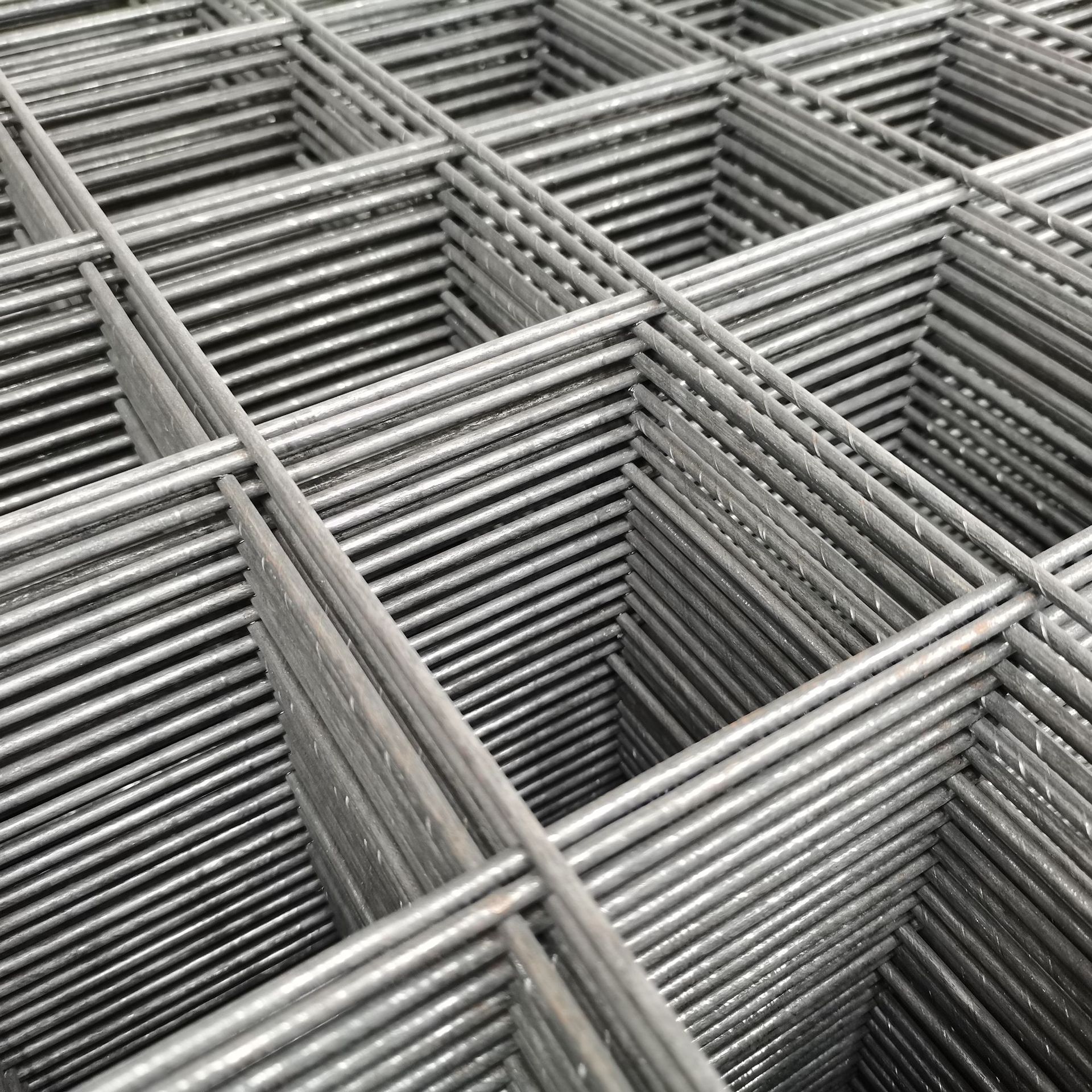 建筑钢筋网片水泥焊接钢丝网片桥梁螺纹钢筋网片