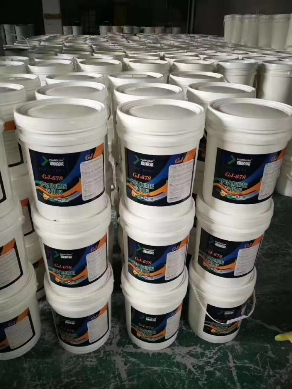 pvc地板专用胶水塑胶地板粘合剂水性胶地胶专用胶水塑胶地板胶水