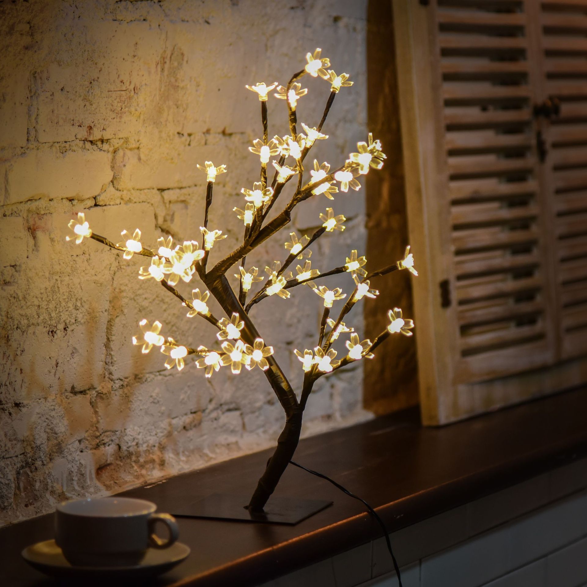 2021新款led树枝灯45cm48灯樱花树灯3aa电池盒款节日室内小树灯