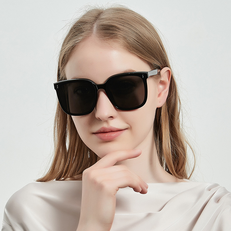 gm尼龙镜片墨镜女男太阳镜潮防紫外线网红明星同款大脸显瘦开车