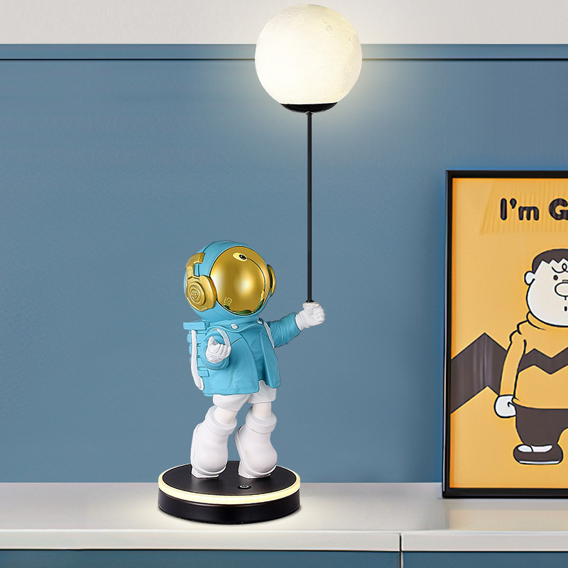 New Children's Room Cartoon Bear Decoration Light Luxury Creative Art Sculpture Moon Astronaut Spaceman Table Lamp