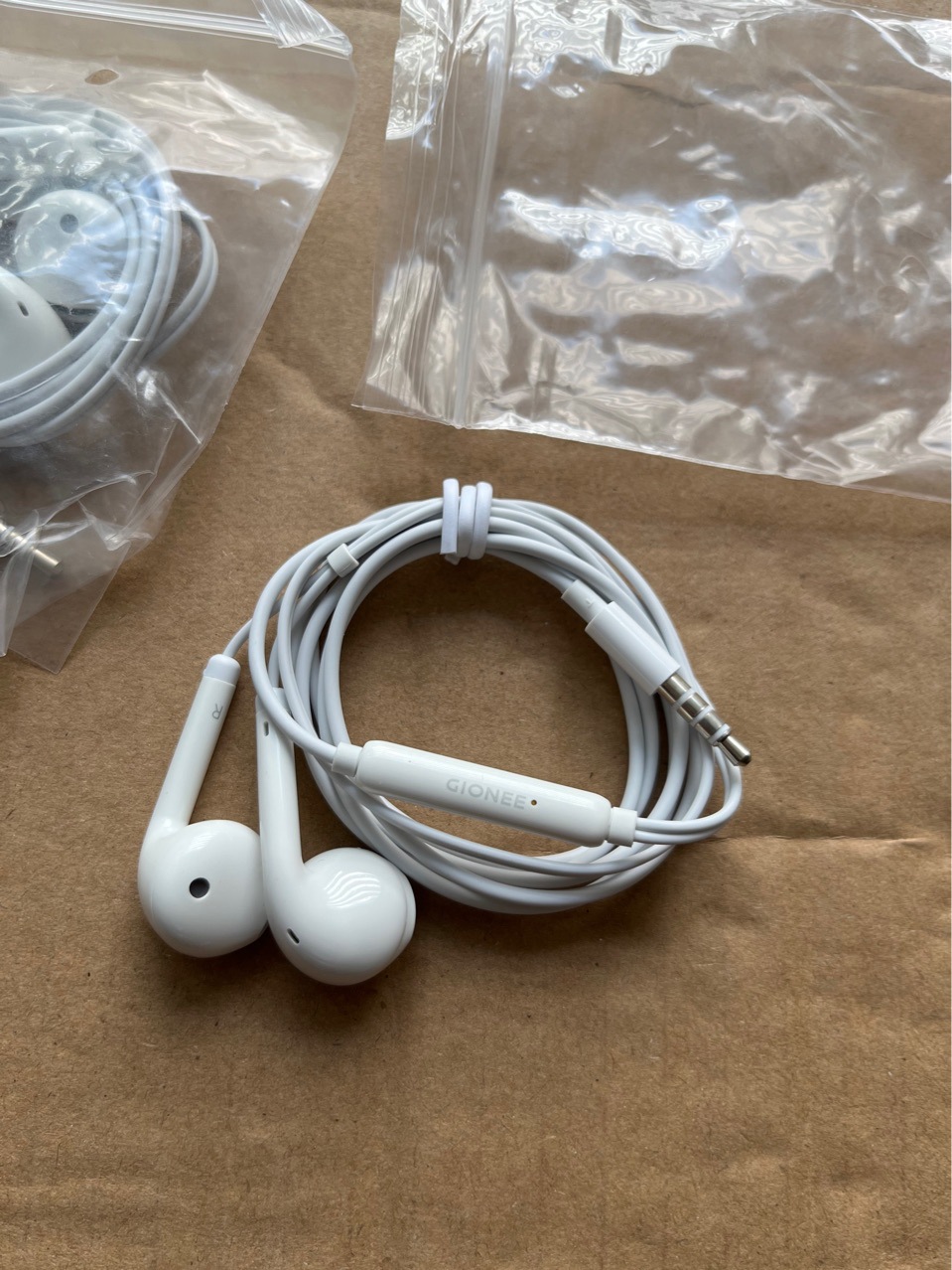 适用金立gionee 手机耳机 有线耳机动圈式 铜环喇叭 非原装