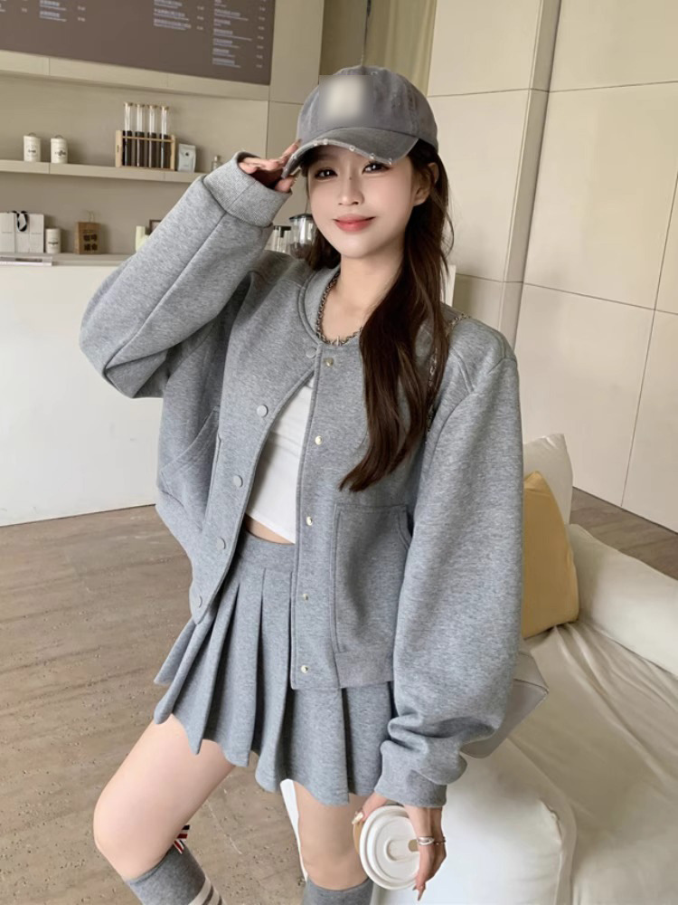 大码显瘦休闲套装女2024新款运动风夹克卫衣外套高腰百褶裙两件套