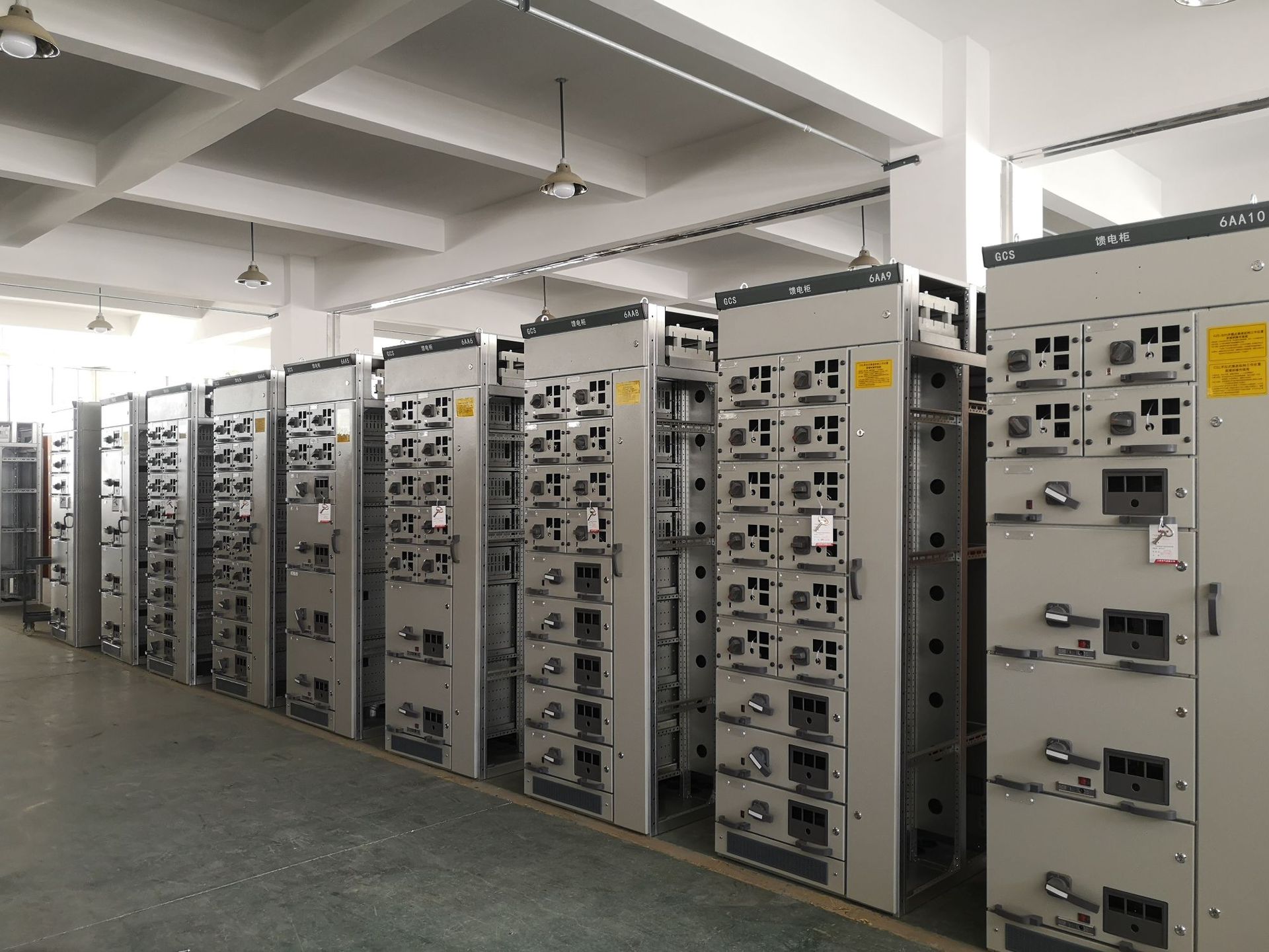 上华电气生产销售gcs开关柜壳体 gcs配电柜配电箱图纸报价