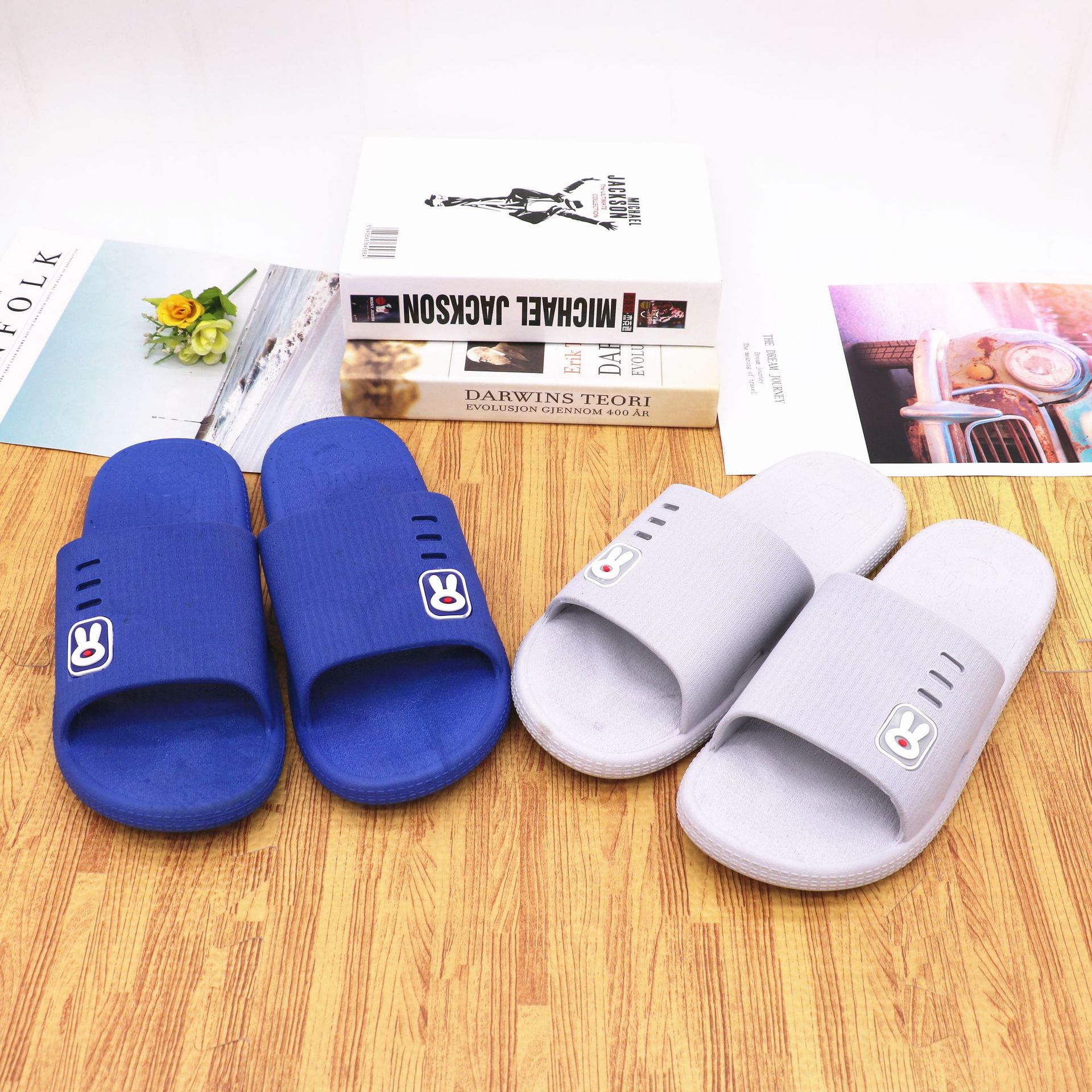 Summer Bathroom Plastic Slippers Men's Wholesale Street Vendor Shoes Soft Bottom Slippers Home Winter Indoor Slippers