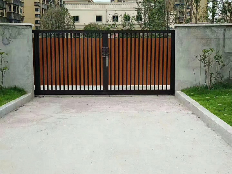 佛山铝艺别墅大门别墅院子铝艺木纹平开门庭院院子对开门花园双开