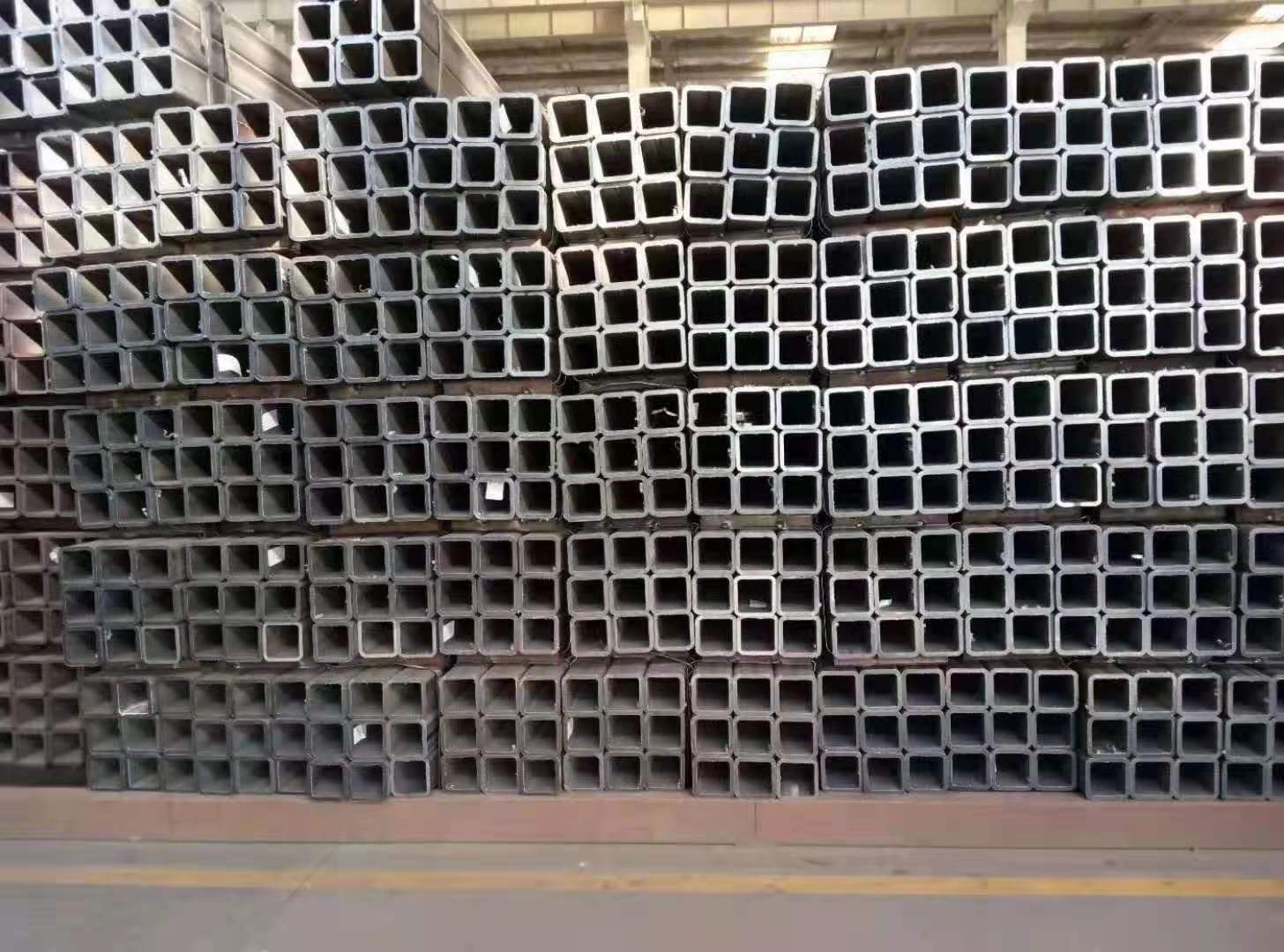 钢管厂家批发 q235b方矩管40*60 大口径黑方通60*120 方矩管现货