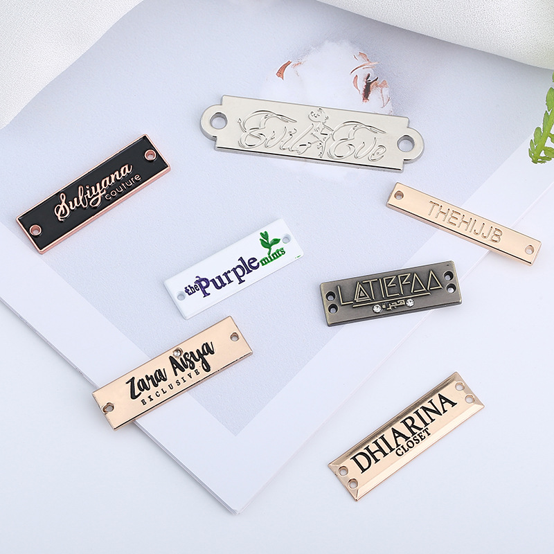 Factory Direct Sales Metal Pin Stitching Letter Split Sign Bag Leather Nameplate Hardware Trademark Logo