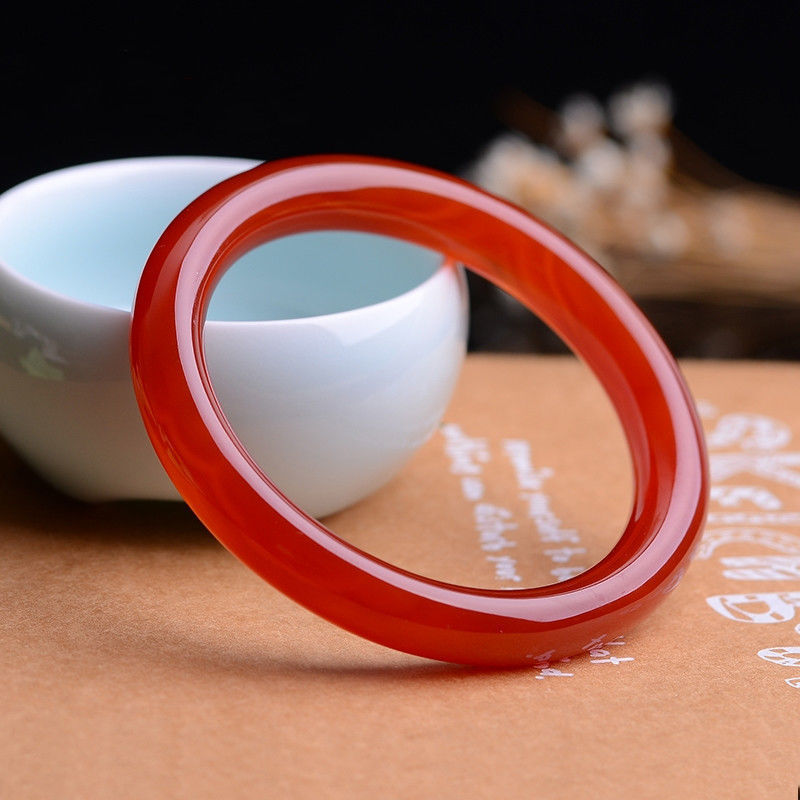 冰种红玛瑙玉髓圆条手镯粗圆条玛瑙镯子女士玉镯10毫米手镯批发