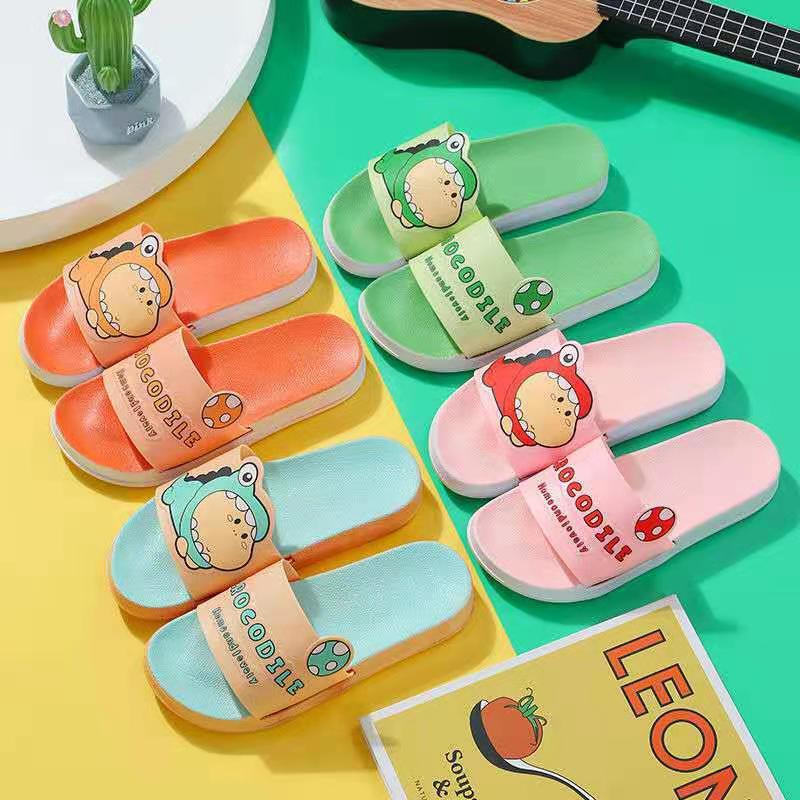 Cute Dinosaur Slippers for Women Summer Wear Internet Celebrity Ins Cute Cartoon Fashion Home Indoor Non-Slip Sandals