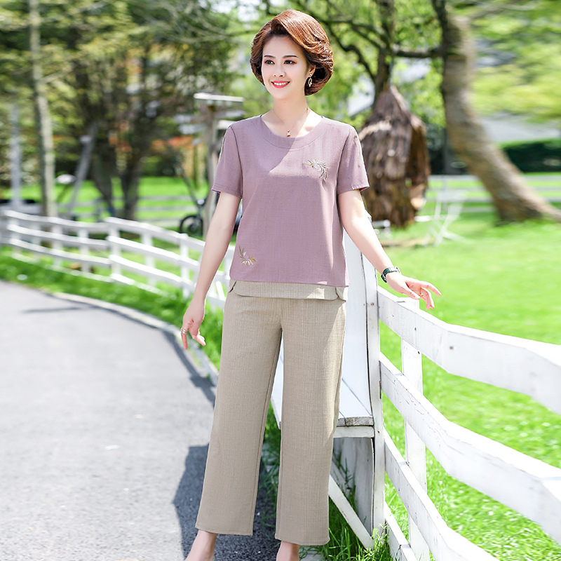 Mom Summer Clothes Fashionable Set That Makes You Look Younger 2024 New Middle-Aged and Elderly Fashion Two-Piece Suit Middle-Aged Women's Short-Sleeved T-shirt