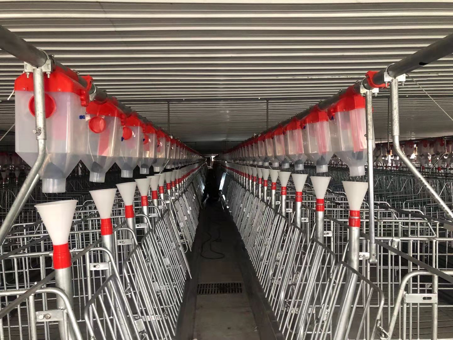 厂家定制养猪场塞盘加药器养殖用加药器塞盘加药器 养猪料线配件