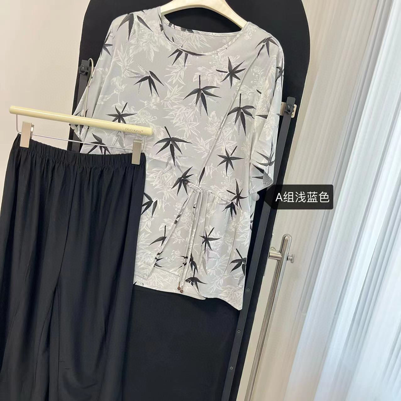 Artificial Silk Summer Wide-Leg Pants Mom Suit Women's New Middle-Aged and Elderly Short-Sleeved Shirt Casual Trendy Two-Piece Suit