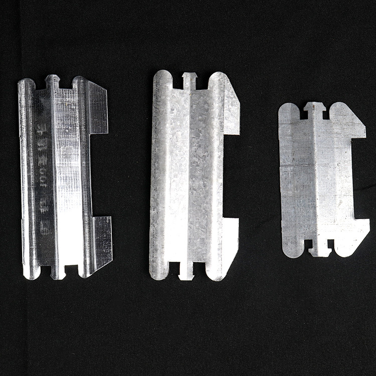 轻钢龙骨配件 75支撑卡100竖向穿心支撑卡轻钢龙骨隔墙 支撑卡