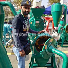 自吸式杂粮齿盘粉碎机 玉米大米黄豆磨粉机 三七陈皮中药打粉机