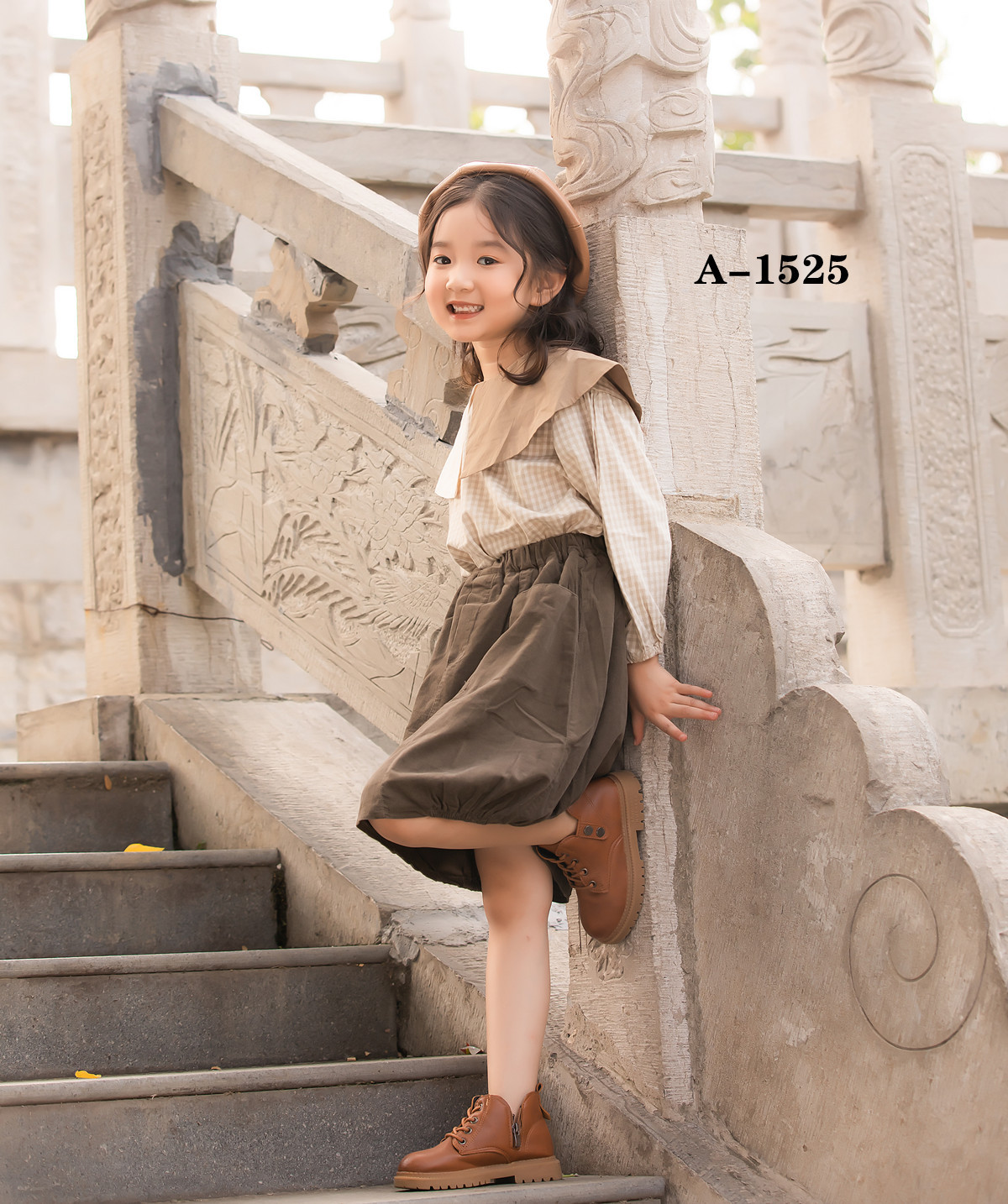 影楼小童清新写真艺术照儿童摄影主题2021拍照服装女童模卡潮拍服