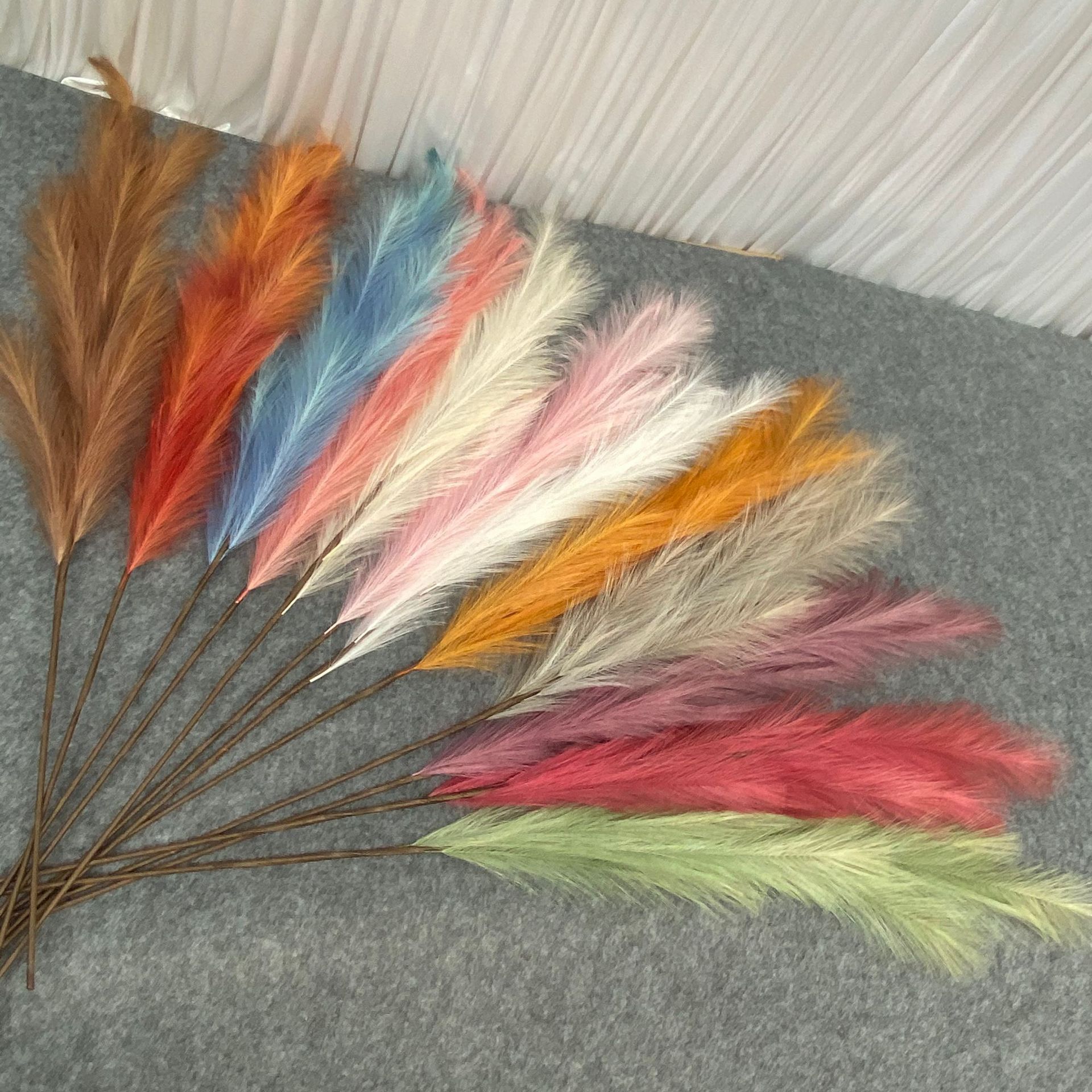 长只11叉羽毛凤尾2021新款凤尾草仿真花婚庆装饰假花装饰吊顶绿植