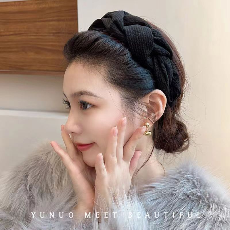 Autumn and Winter Twist Hair Tie High Skull Top Headband Female Outer Wear Temperament Face Wash Hair Fixer Senior Hairpin Hair Hoop Hair Accessories Wholesale