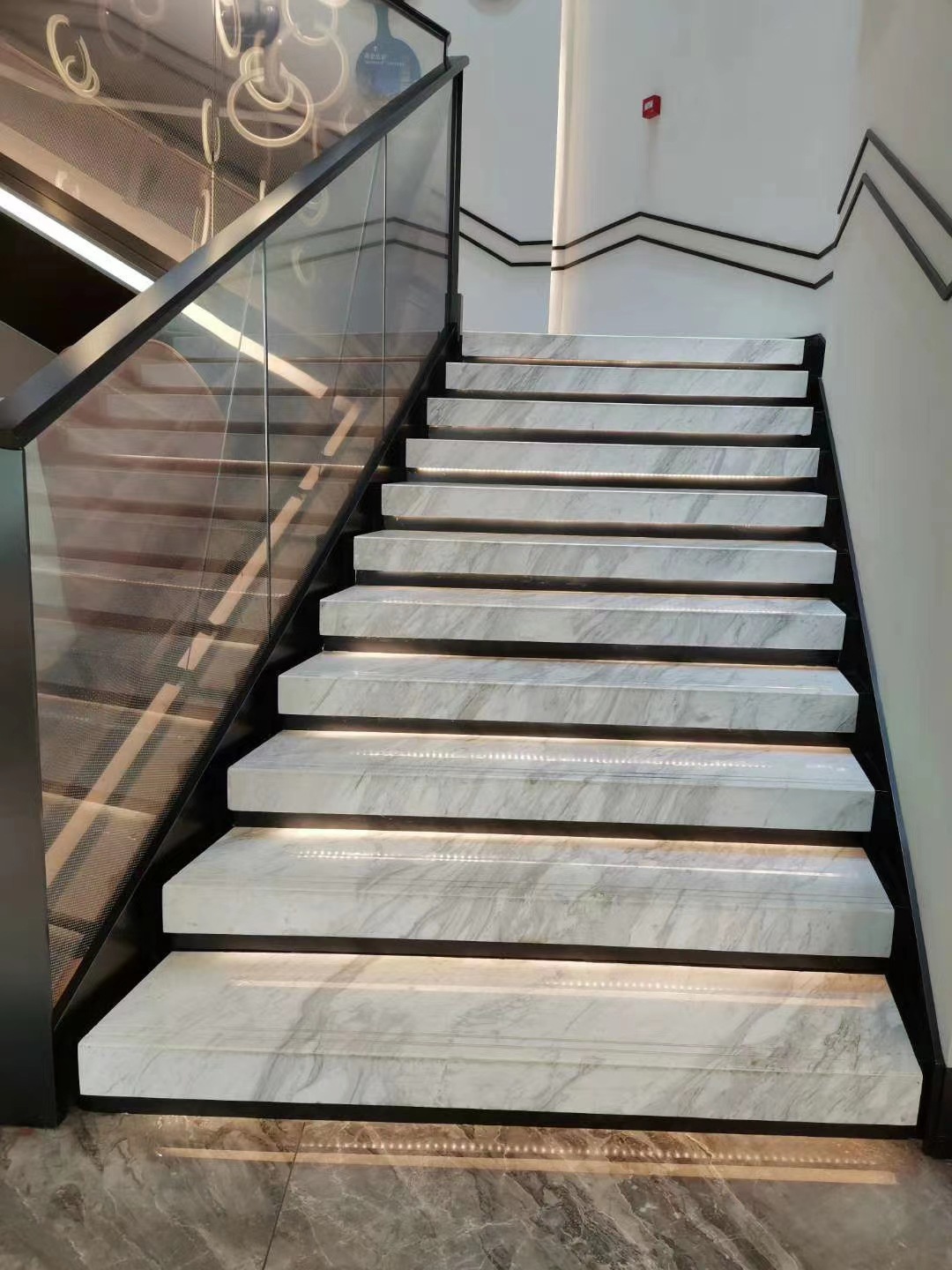 爵士白天然大理石白石楼梯踏步背景墙台面地面