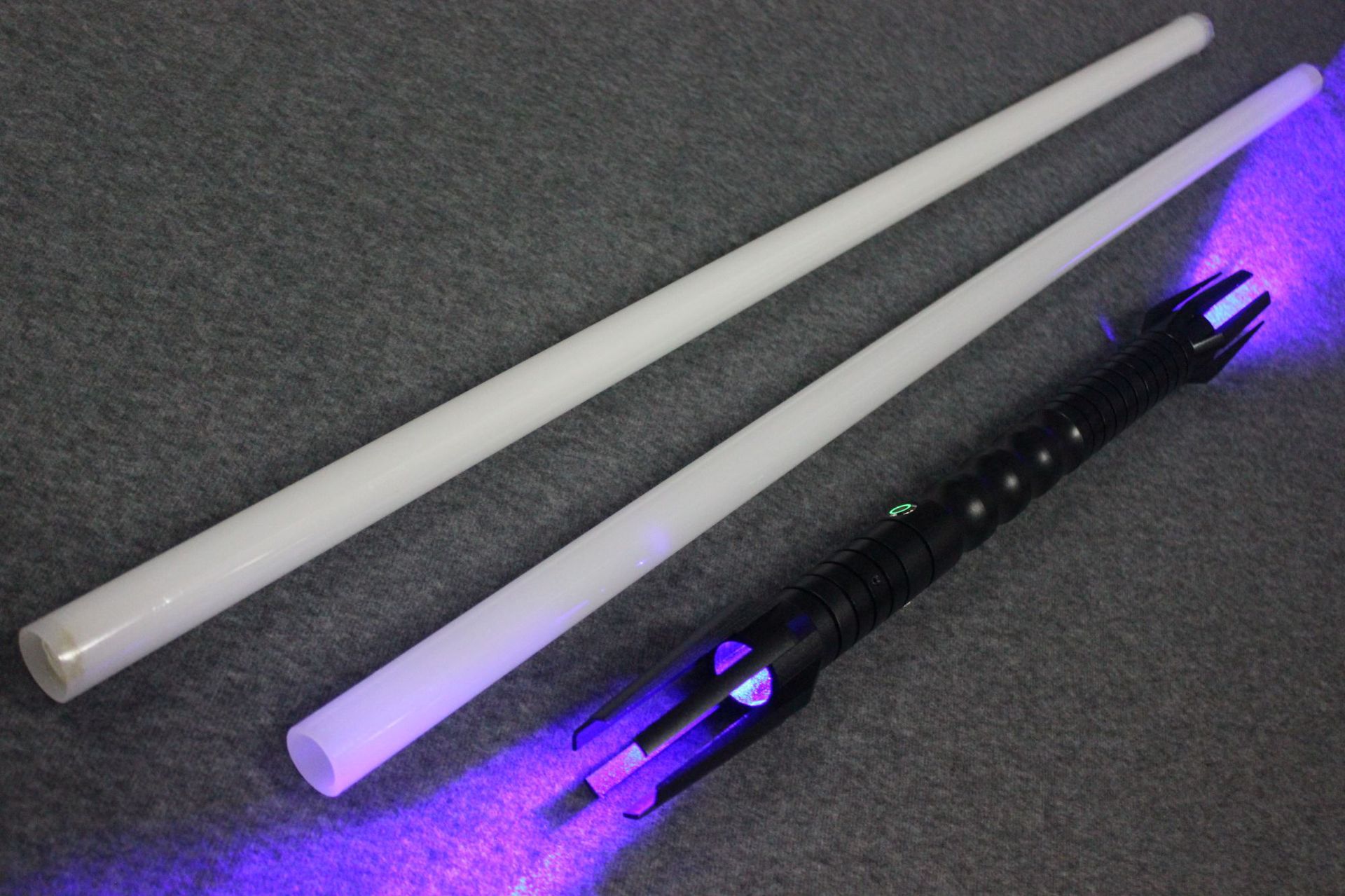 亿达电ydd星球大战光剑cos道具双头剑带音效激光剑闪光双刃剑玩具