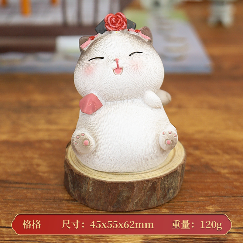 Court Cat Small Ornaments National Fashion Vintage Court Style Cat Doll Resin Crafts Desktop Decoration Creative Gift